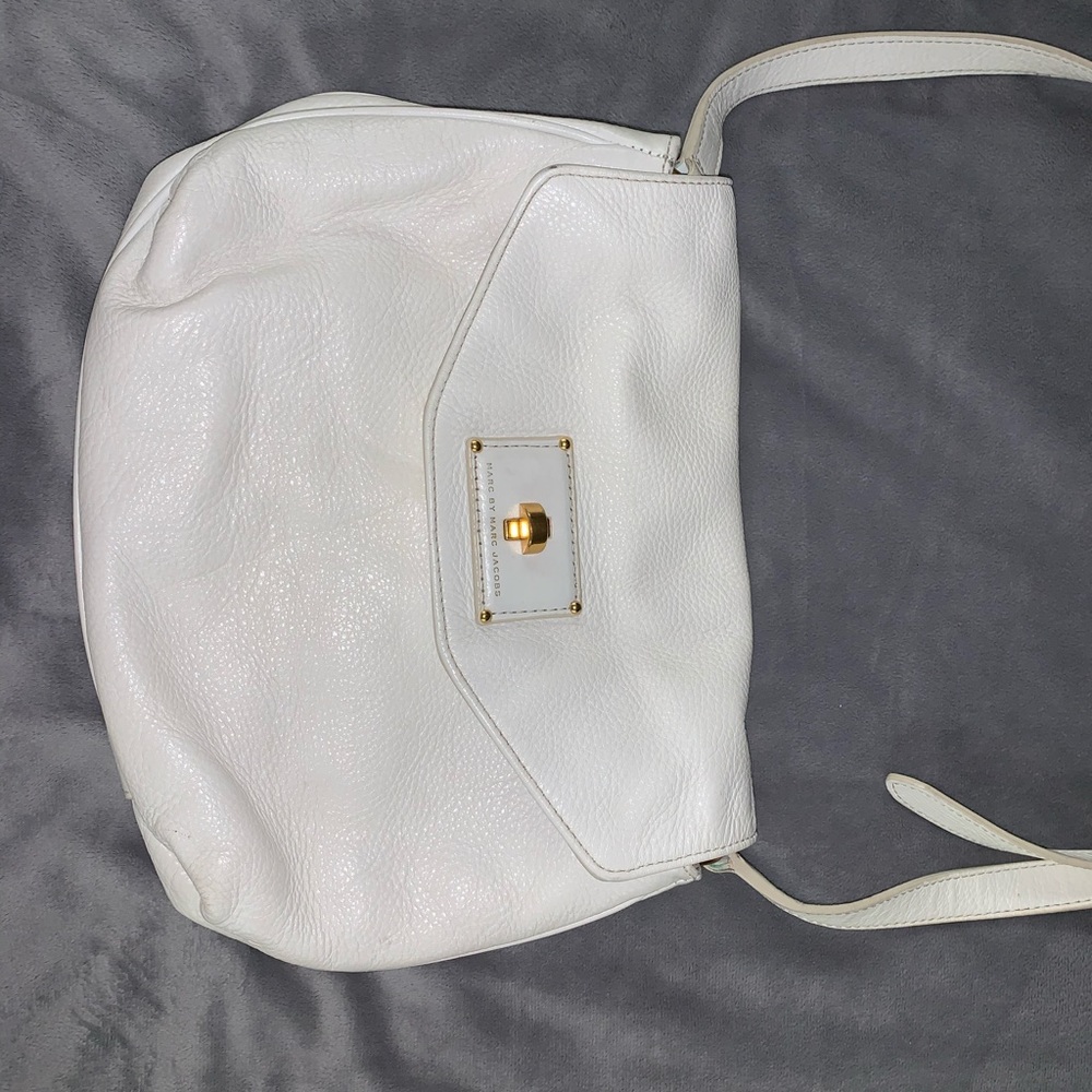 Marc Jacobs white crossbody purse